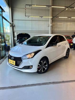 HYUNDAI HB20 1.6 R SPEC 16V FLEX 4P MANUAL HYUNDAI HB20 1.6 R SPEC 16V FLEX 4P MANUAL